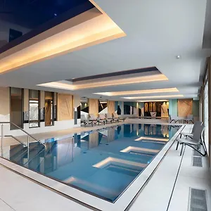 Mgm & Residences - Akoya Hotel