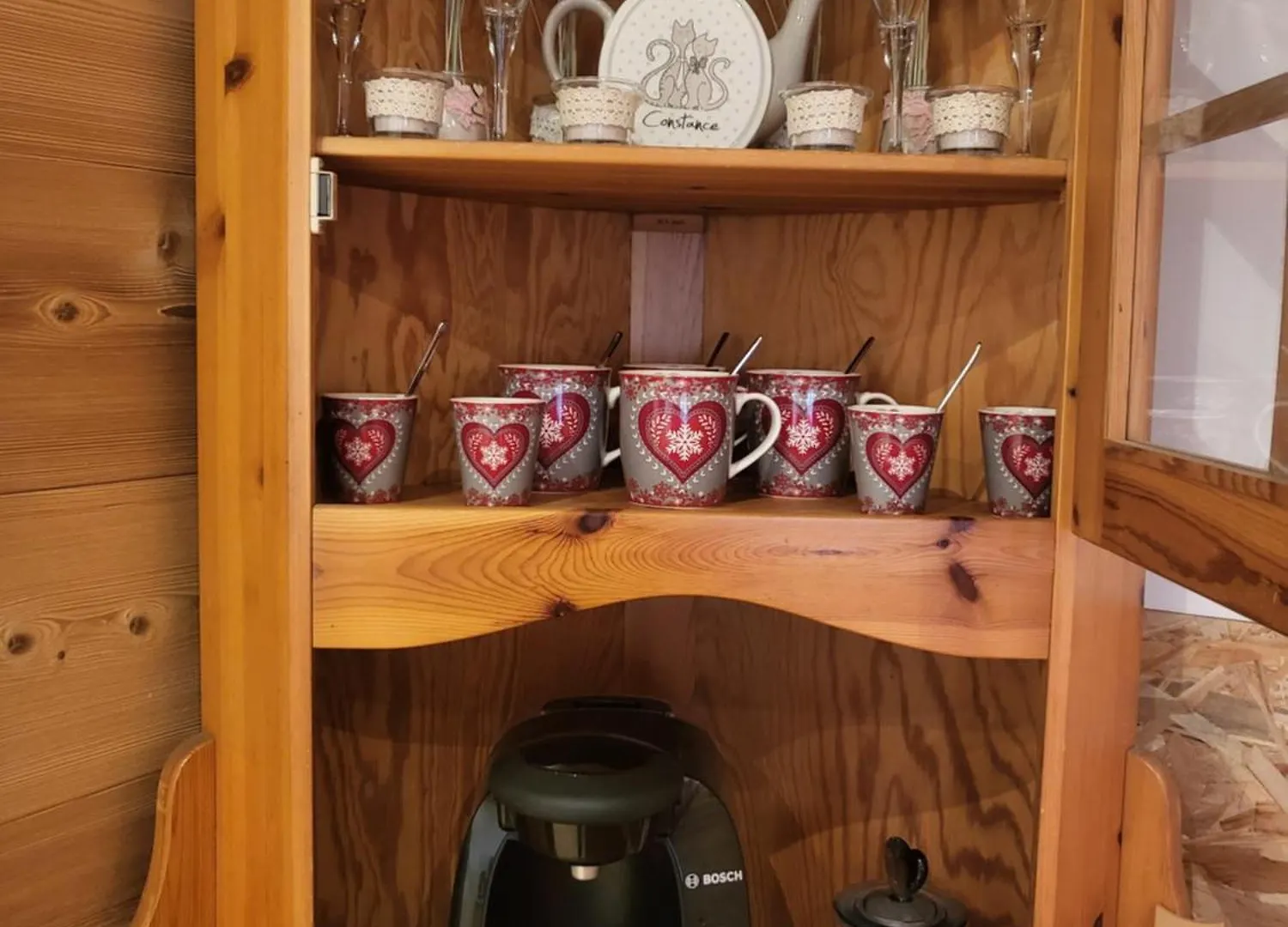 Le Nid Des Cerfs Bed and Breakfast Essert-Romand Bed & Breakfast