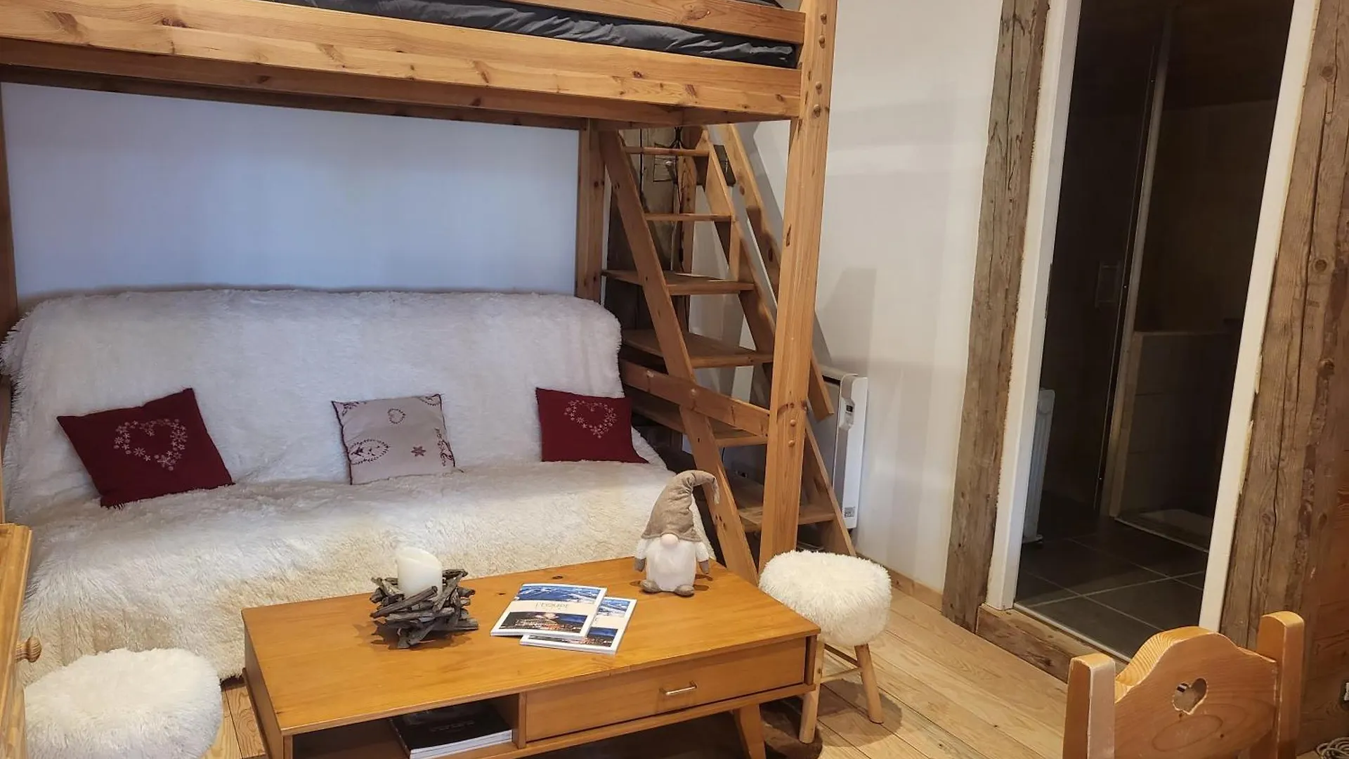 Le Nid Des Cerfs Bed and Breakfast Essert-Romand